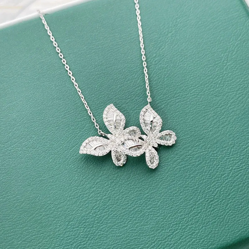 18K Gold 0.75ct Diamond Butterfly Pendant Necklace with Chain 18''