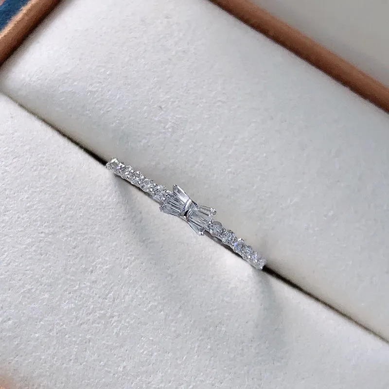 18K Gold Bow Diamond Ring Exclusively Handcrafted 0.23 Carat Natural Diamond (H-F Color, VS1-VS2 Clarity)