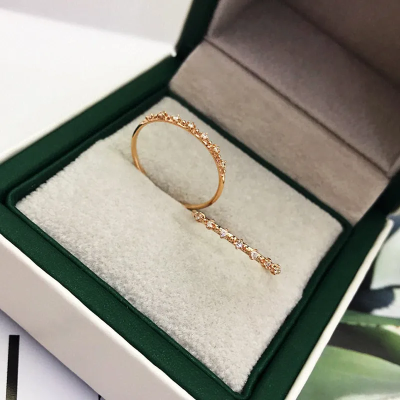18K Gold Fashion Simple bust Diamond Ring Exclusively Handcrafted 0.042 Carat Natural Diamond (H-F Color, VS1-VS2 Clarity)