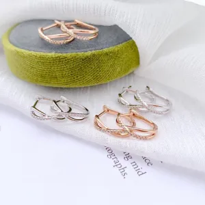 18K Gold Fashionable Simplicity Round Earrings Exclusively Handcrafted 0.11 Carat Natural Diamond (H-F Color, VS1-VS2 Clarity)