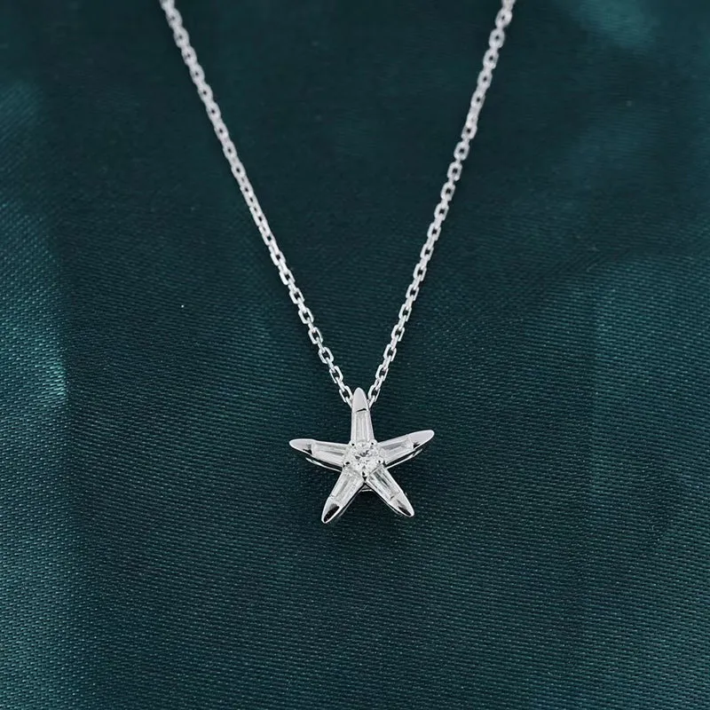 18K Gold Round Starfish Diamond Necklace Pendant Exclusively Handcrafted 0.122 Carat Natural Diamond (H-F Color, VS1-VS2 Clarity)