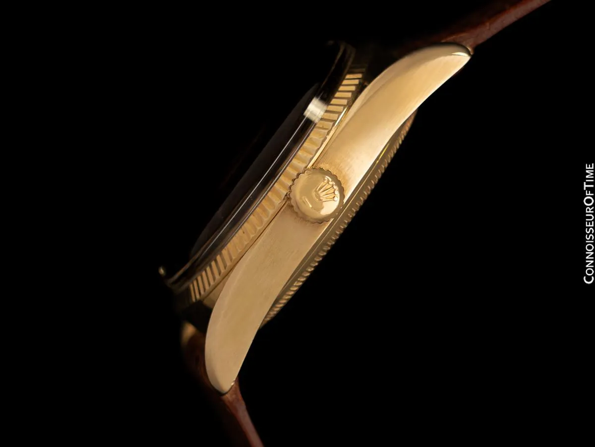1950's Rolex Oyster Perpetual "Bombe" Vintage Mens Ref. 6593 Watch - 14K Gold