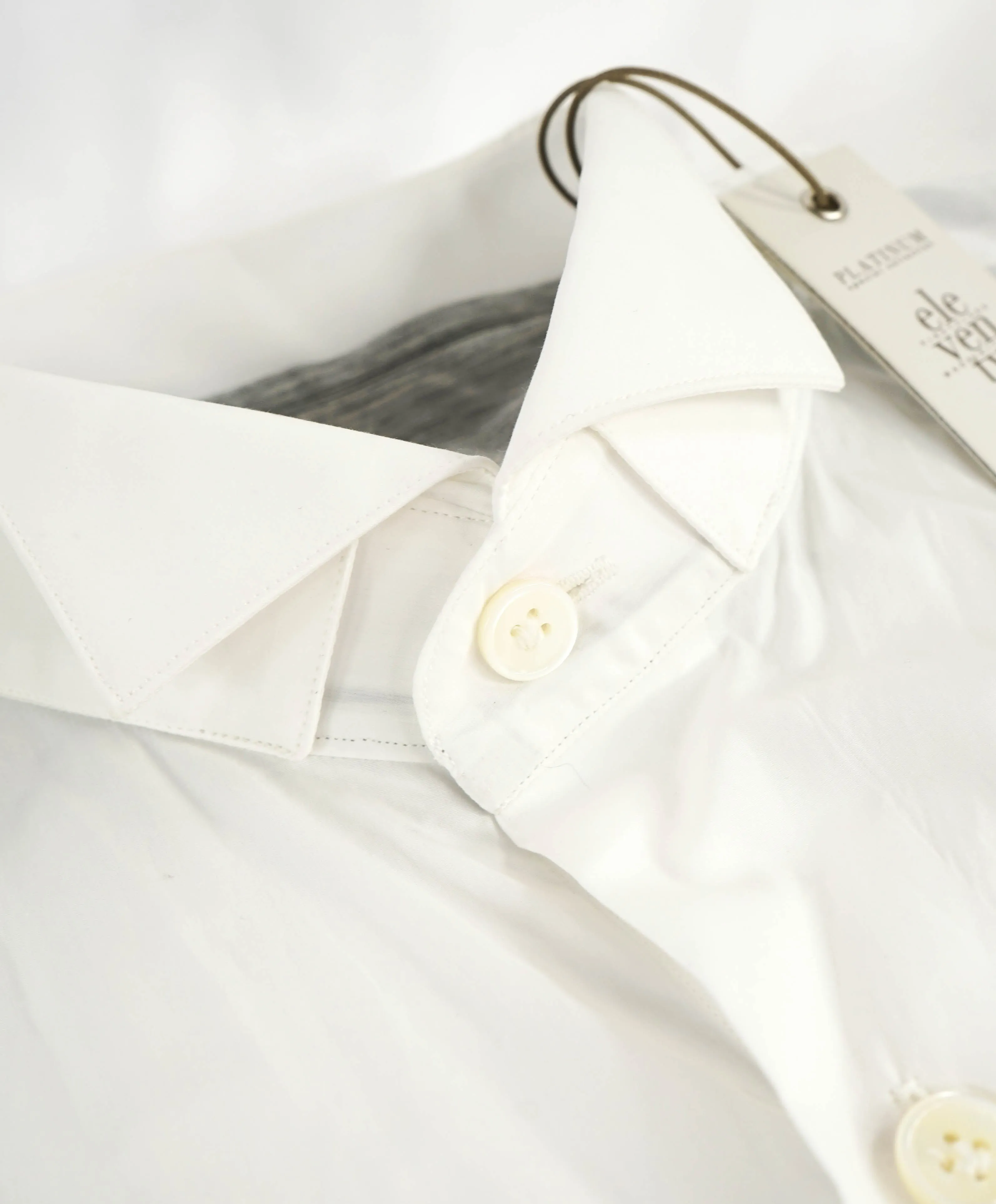 $395 ELEVENTY - White Wing Collar Button Down Shirt - M