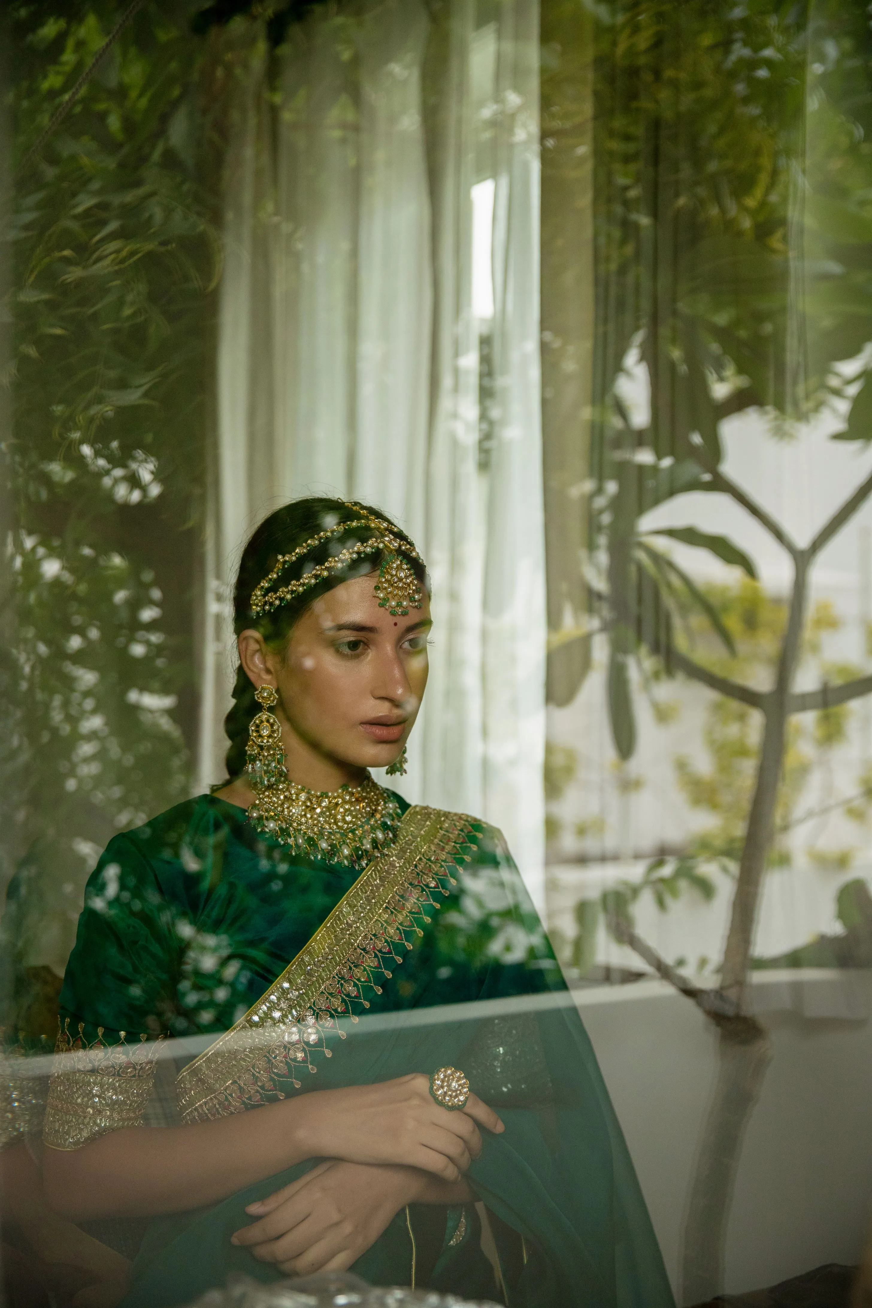 Aarti Sethia Studio    I   Emerald Green Hand Embroidered Gota Patti Bridal saree Set