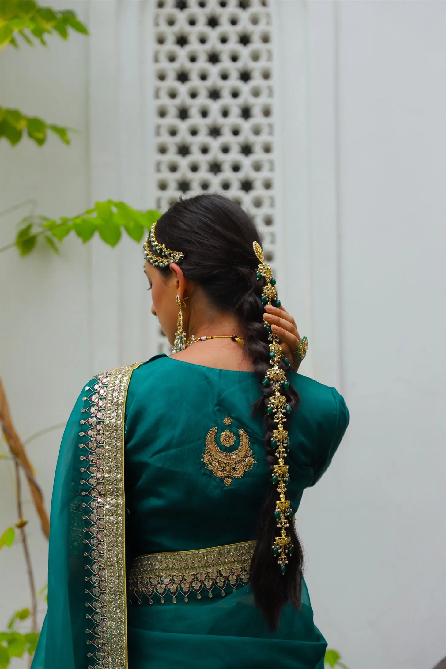 Aarti Sethia Studio    I   Emerald Green Hand Embroidered Gota Patti Bridal saree Set