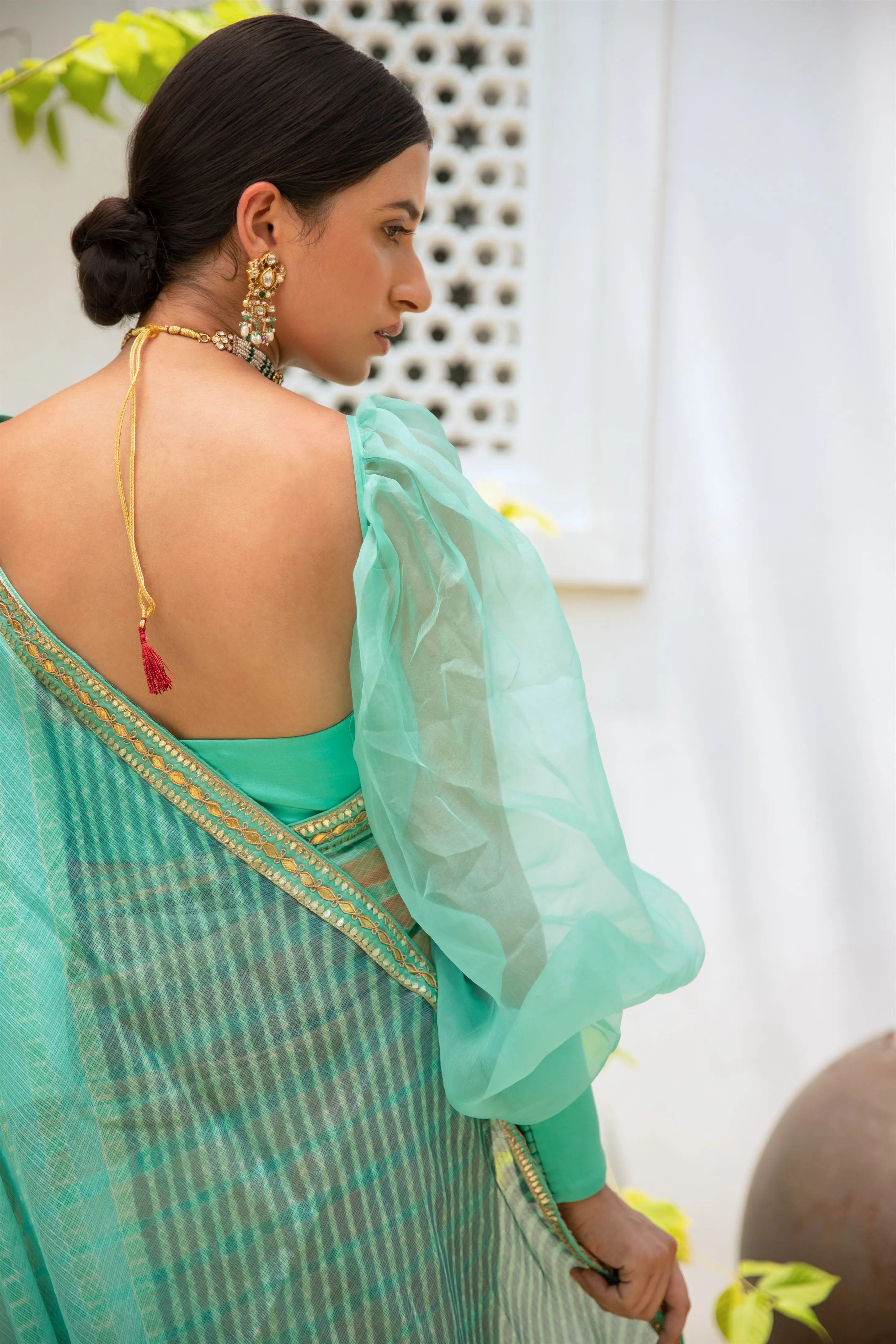 Aarti Sethia Studio    I   Sea Green Hand Embroidered Lahariya Saree Set