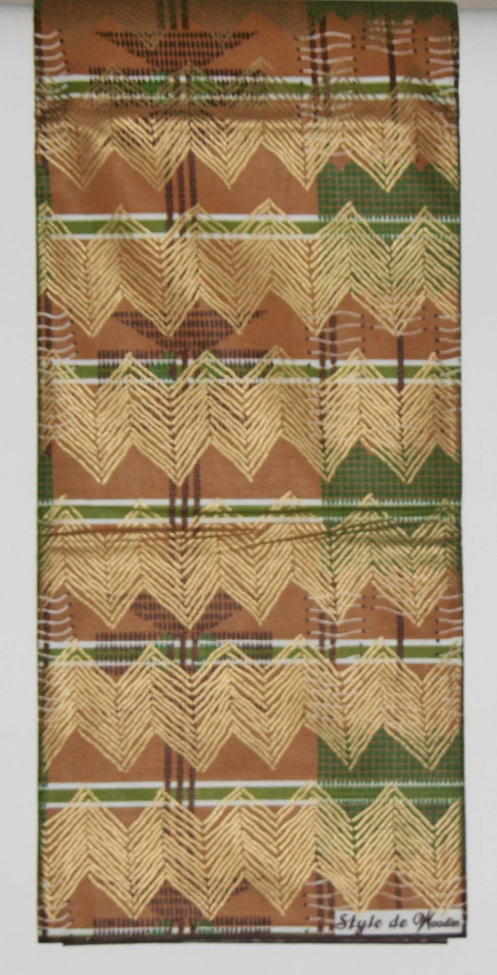 African Fabric 6 Yards Classic Couleurs de Woodin Geometric Waxed Gold