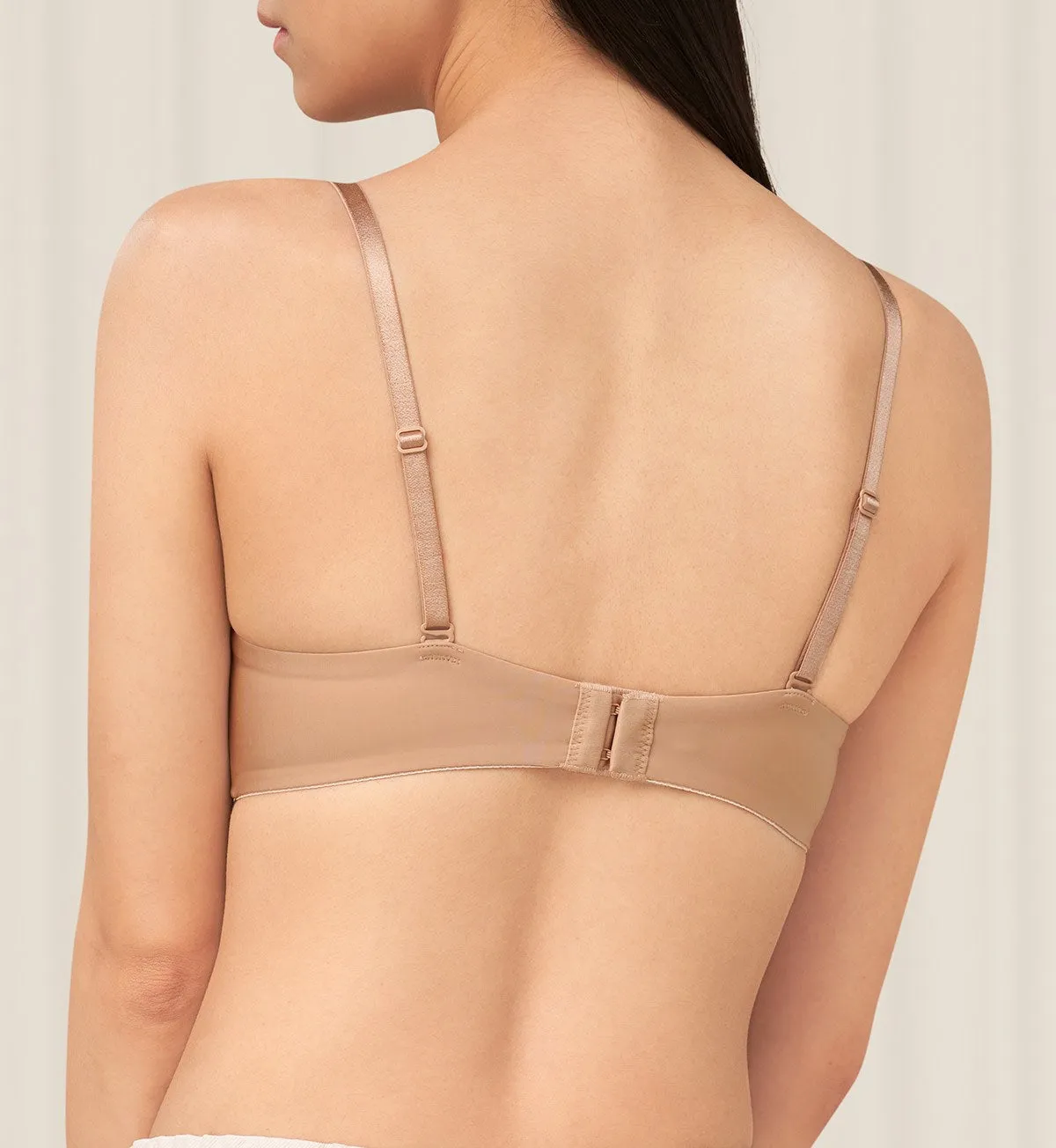 BODY MAKE UP T-SHIRT BRA