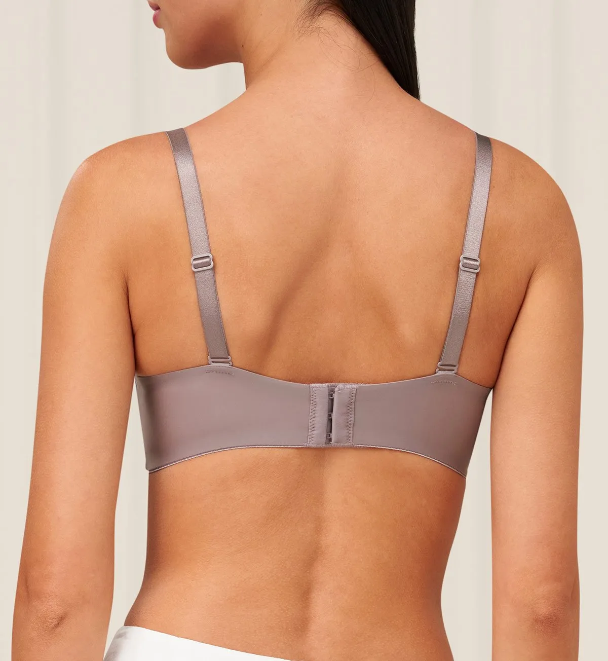 BODY MAKE UP T-SHIRT BRA