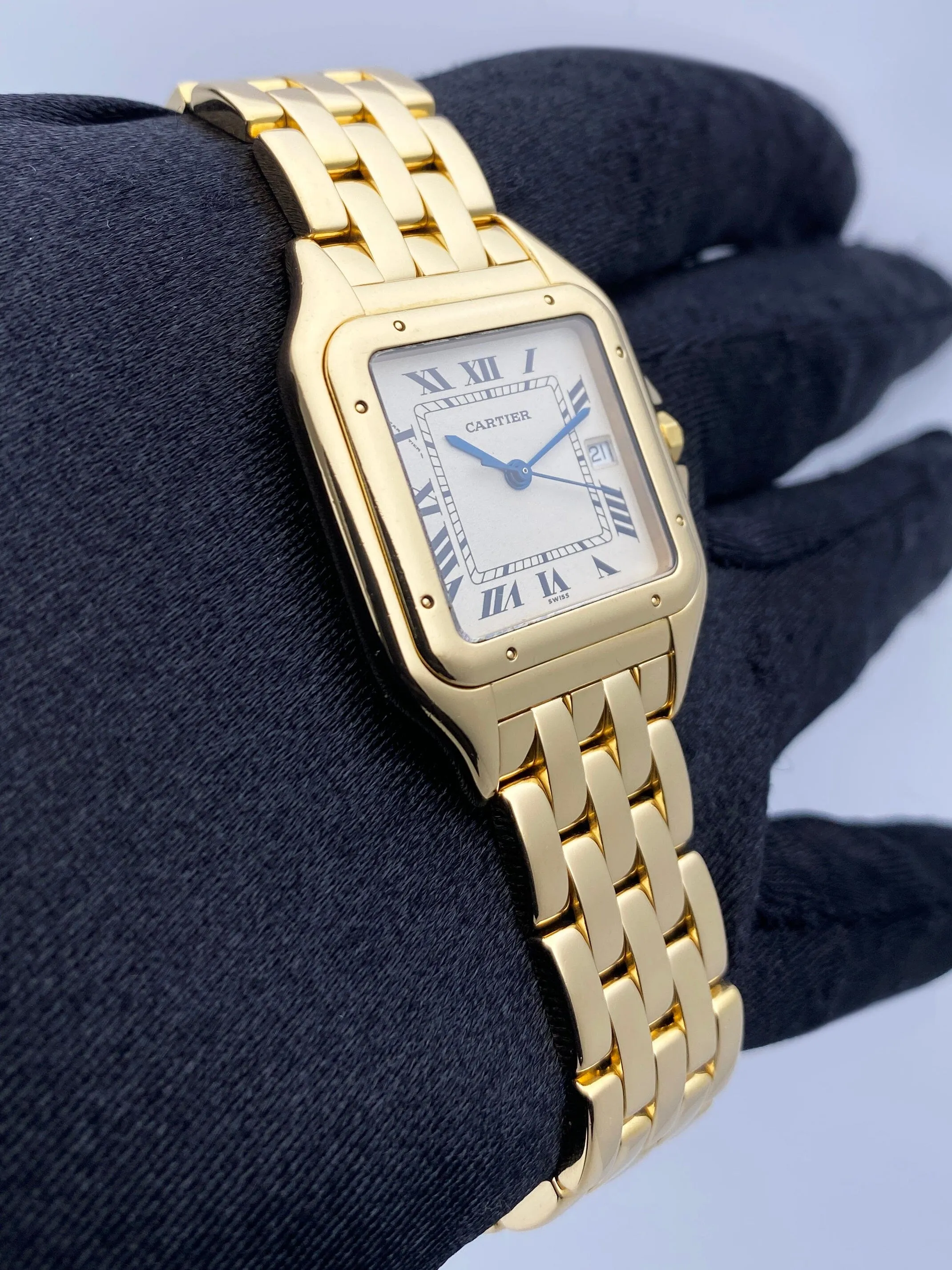 Cartier Panthere 887968 18K Yellow Gold Mens Watch Box And Papers