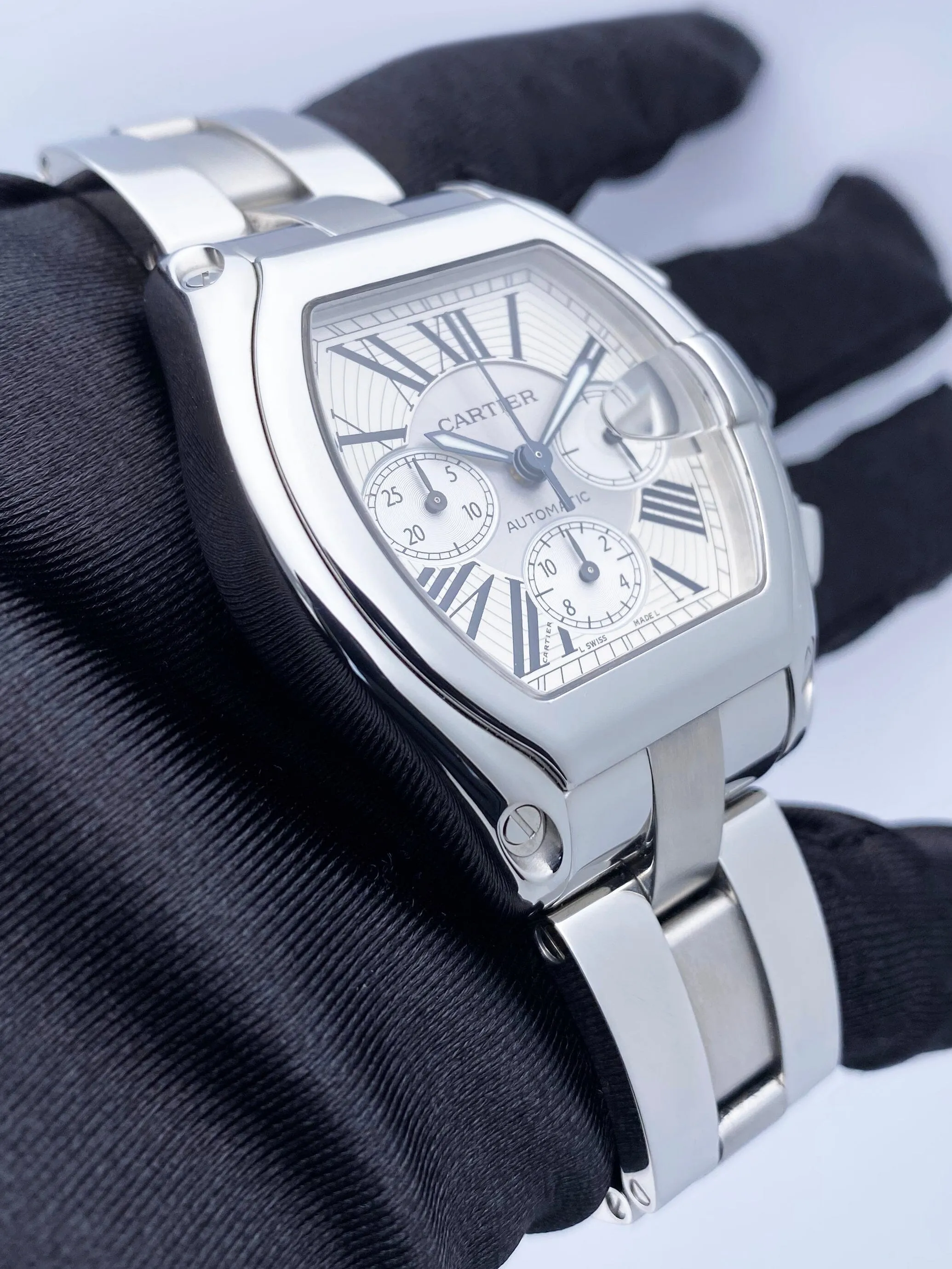 Cartier Roadster W62019X6 Silver Dial Mens Watch