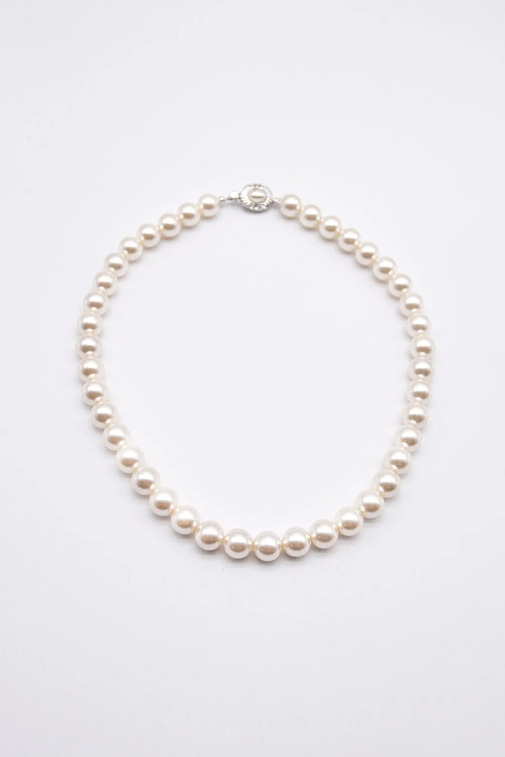 Classic Faux Pearl Necklace