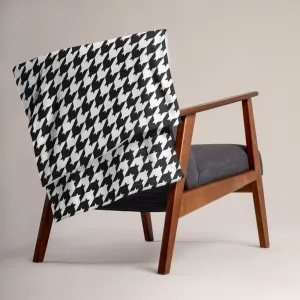 Classic Houndstooth Faux Fur Throw Blanket