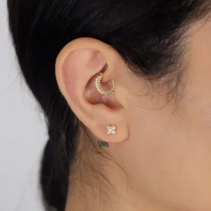 Clover Pearl Stud Earring
