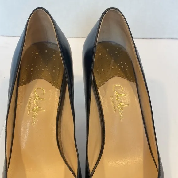 Cole Haan Black Leather Pump with Nike Air Size 7.5B