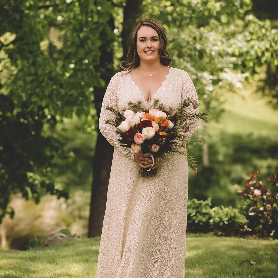 Curvy Champagne dress #1274