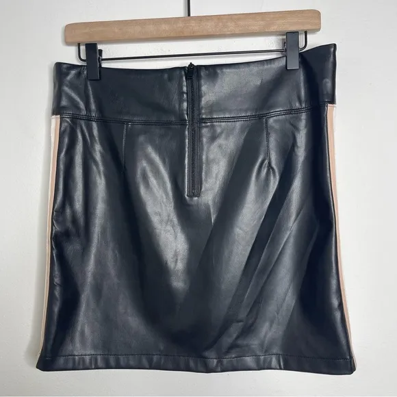 David Lerner Faux Leather Side Stripe Mini Skirt Size L Revolve