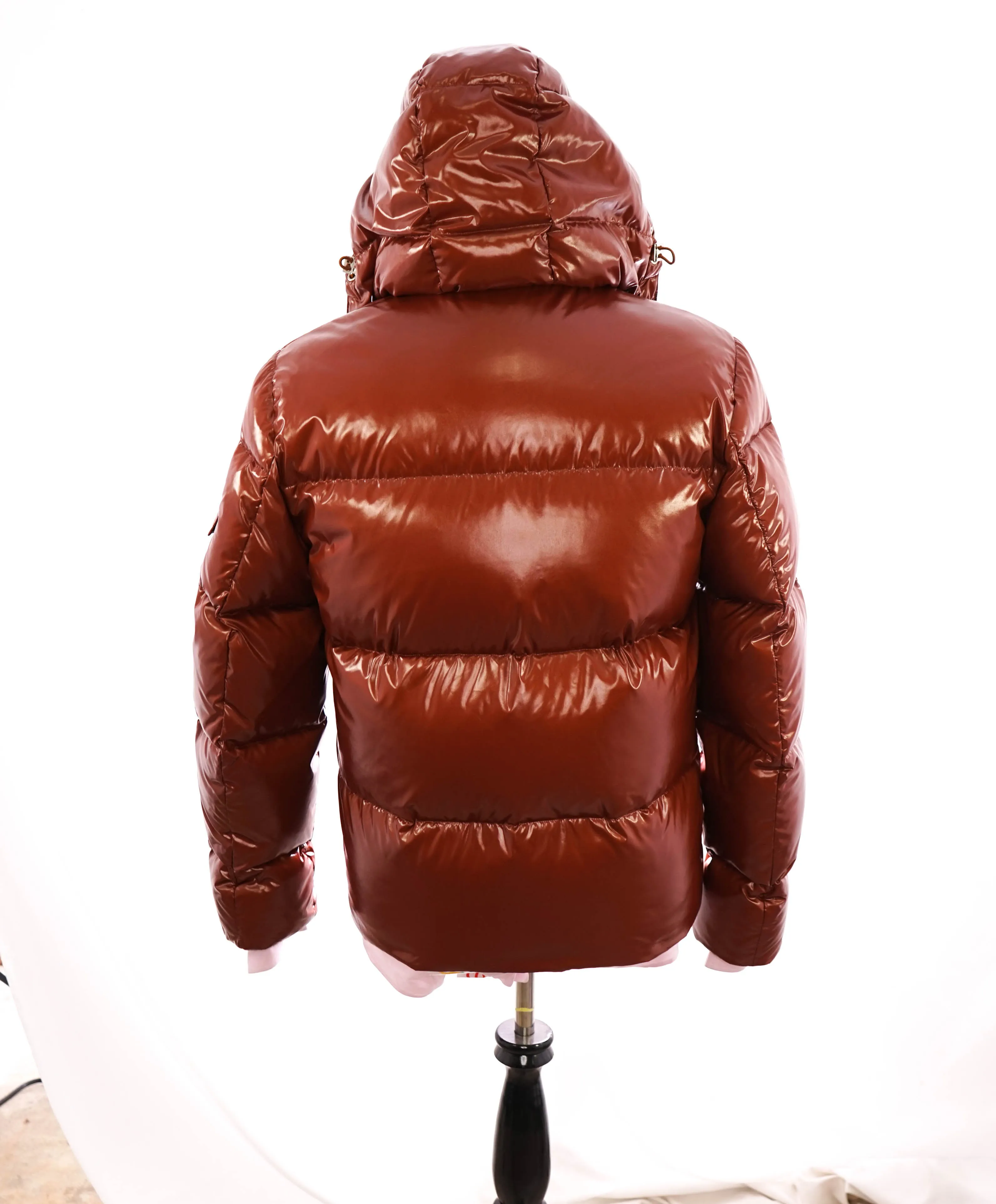 ELEVENTY - Red Down Fill PREMIUM PUFFER COAT W Hood - 40R (50 EU)