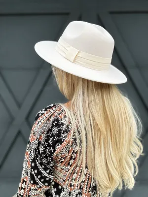 Flat Brim Ribbon Hat In Beige