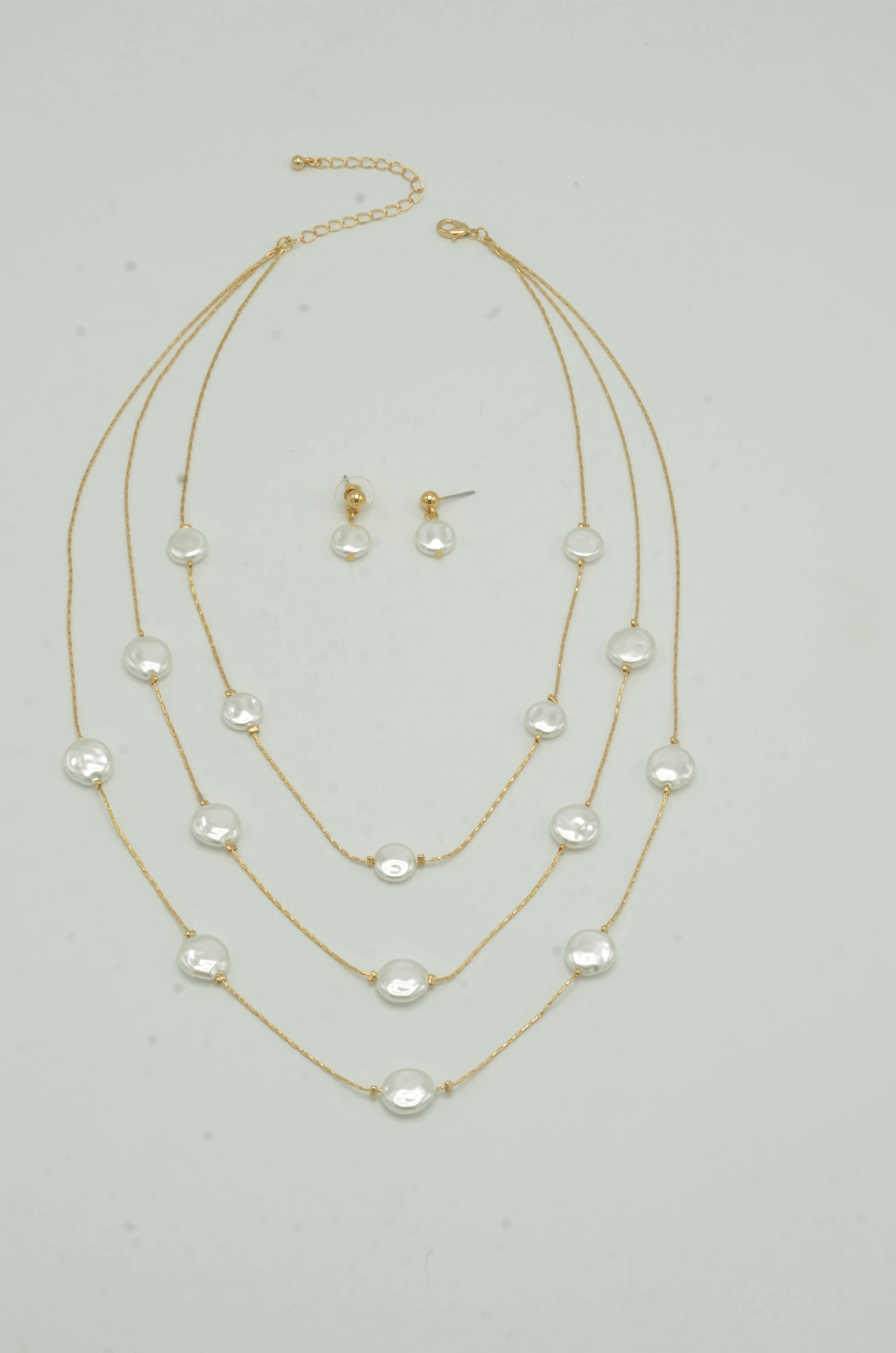 Gold Three row pearl necklace and earrings set #SQTDJ0004 (OG8)