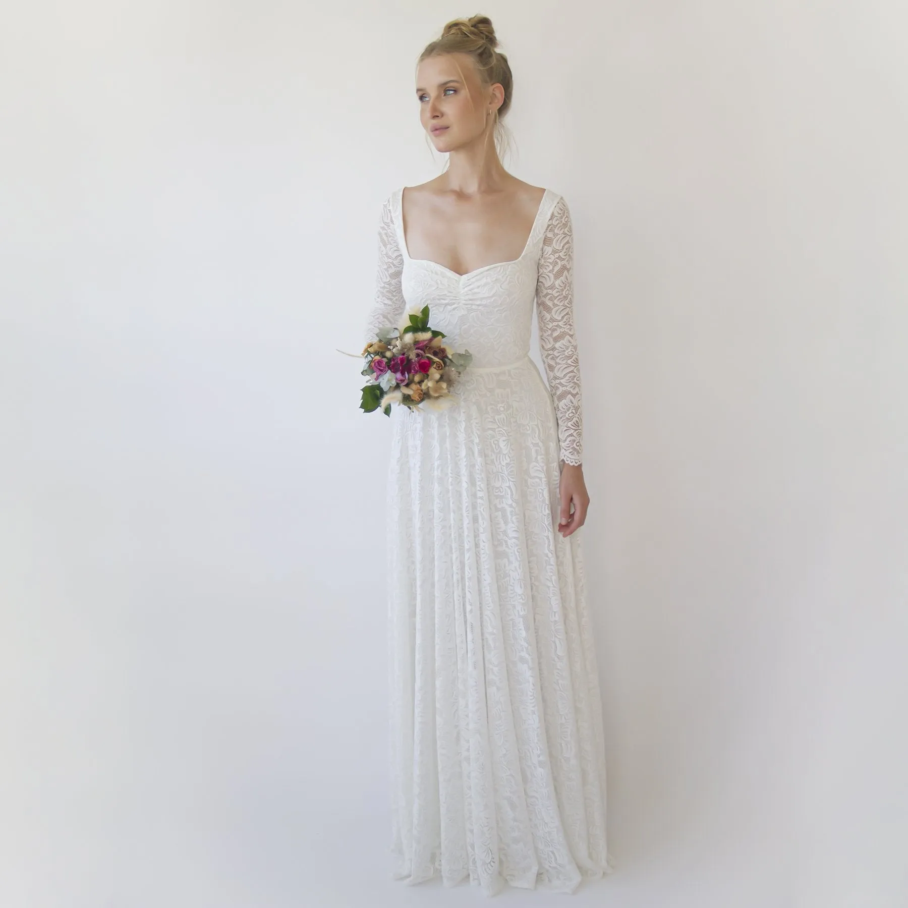 Ivory Sweetheart Lace Wedding Dress with Long Sleeves #1361