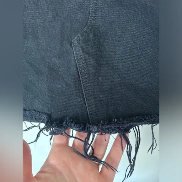 Levi’s Black ICONIC SKIRT