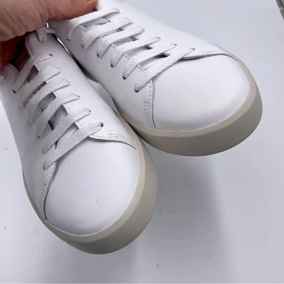 NEW Everlane White ReLeather Tennis Sneaker in Size 8.5