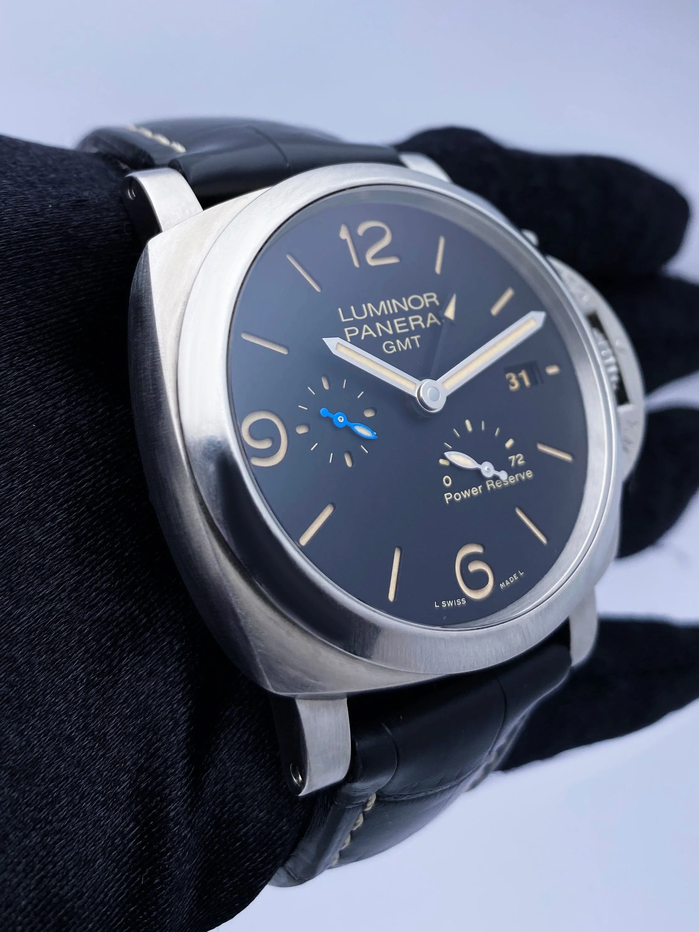 Panerai Pam 1321 GMT 72 hour Power Reserve Mens Watch
