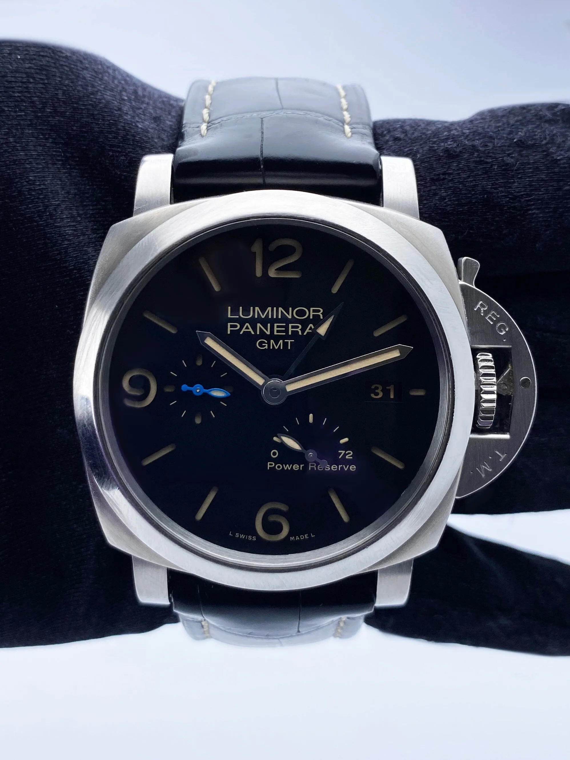Panerai Pam 1321 GMT 72 hour Power Reserve Mens Watch
