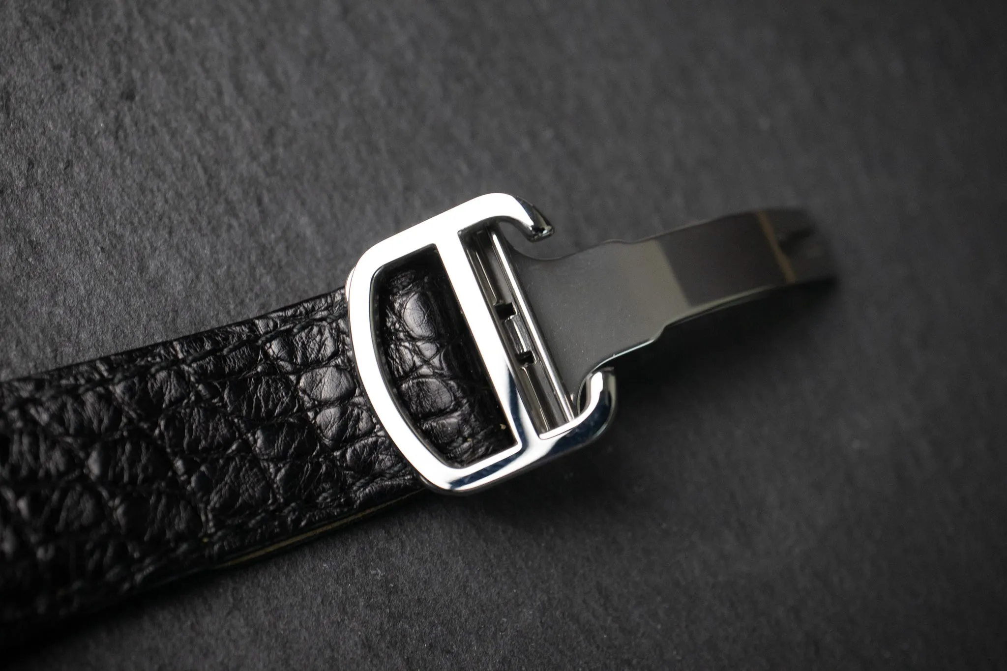 Pre-Owned: Cartier Tank Solo 2715