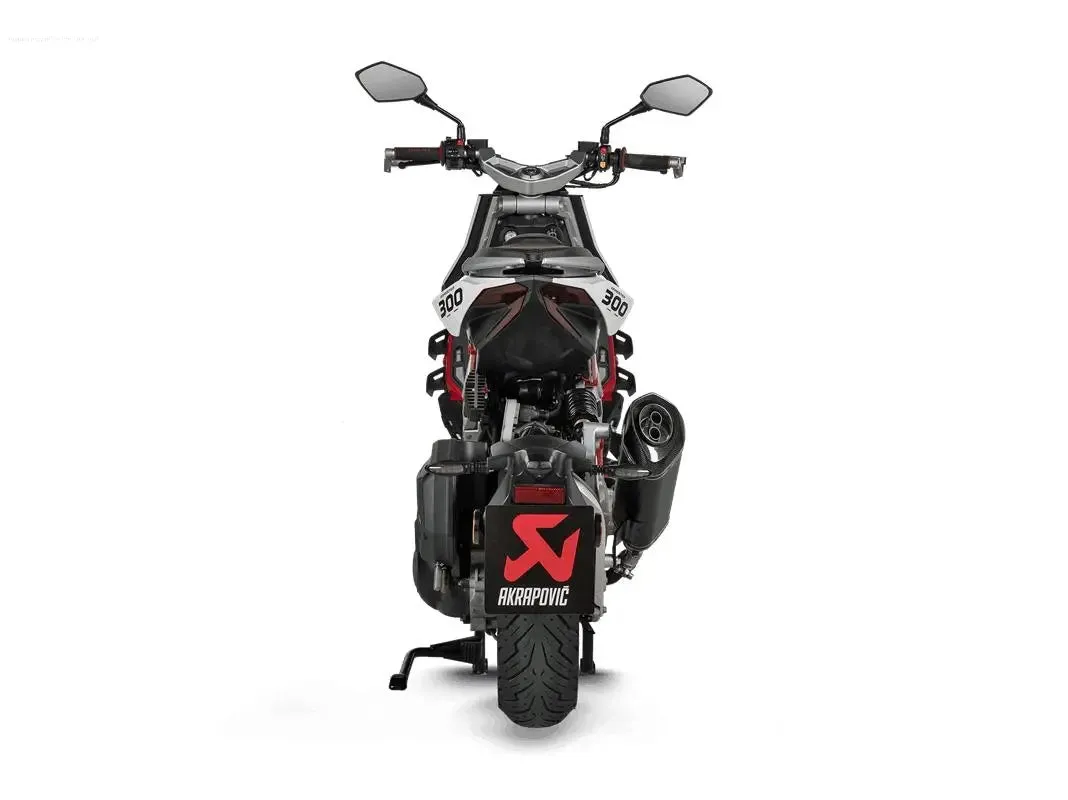 Racing Exhaust Akrapovic Slip-On Line Titanium | Italjet Dragster 300 2024