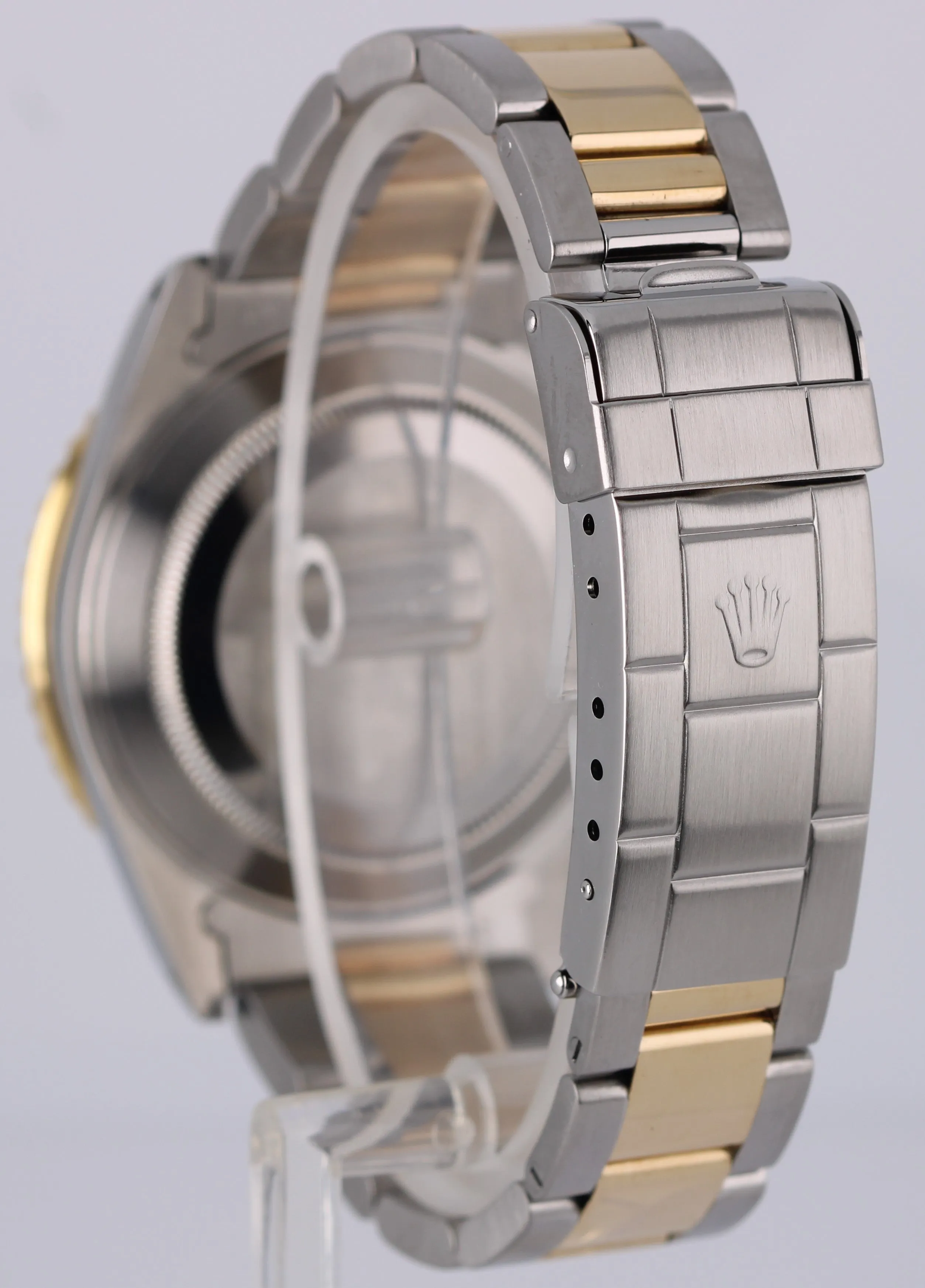 Rolex Submariner Date Two-Tone 18k Gold Steel Blue 40mm 16613 Watch