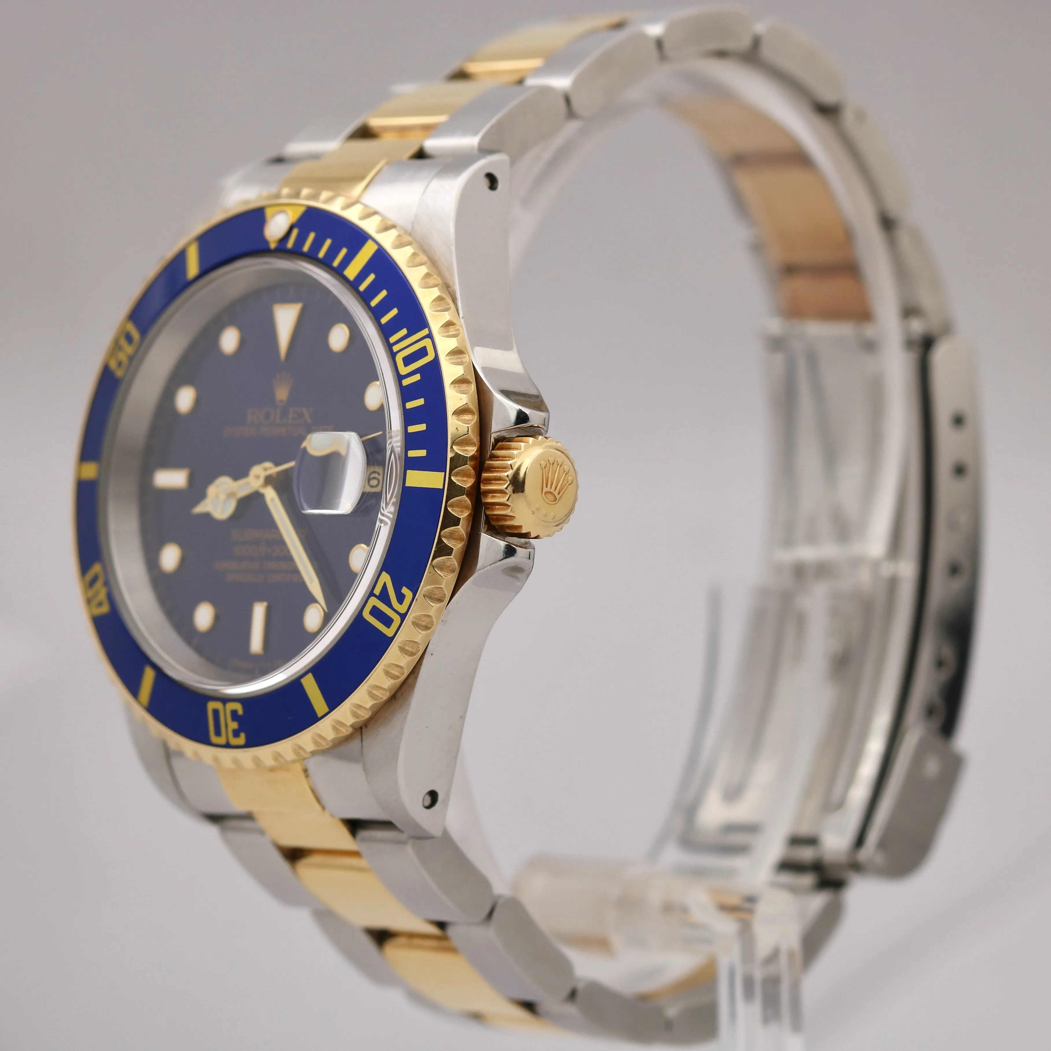 Rolex Submariner Date Two-Tone Gold Blue 40mm Stainless PAPERS Watch 16613 B P