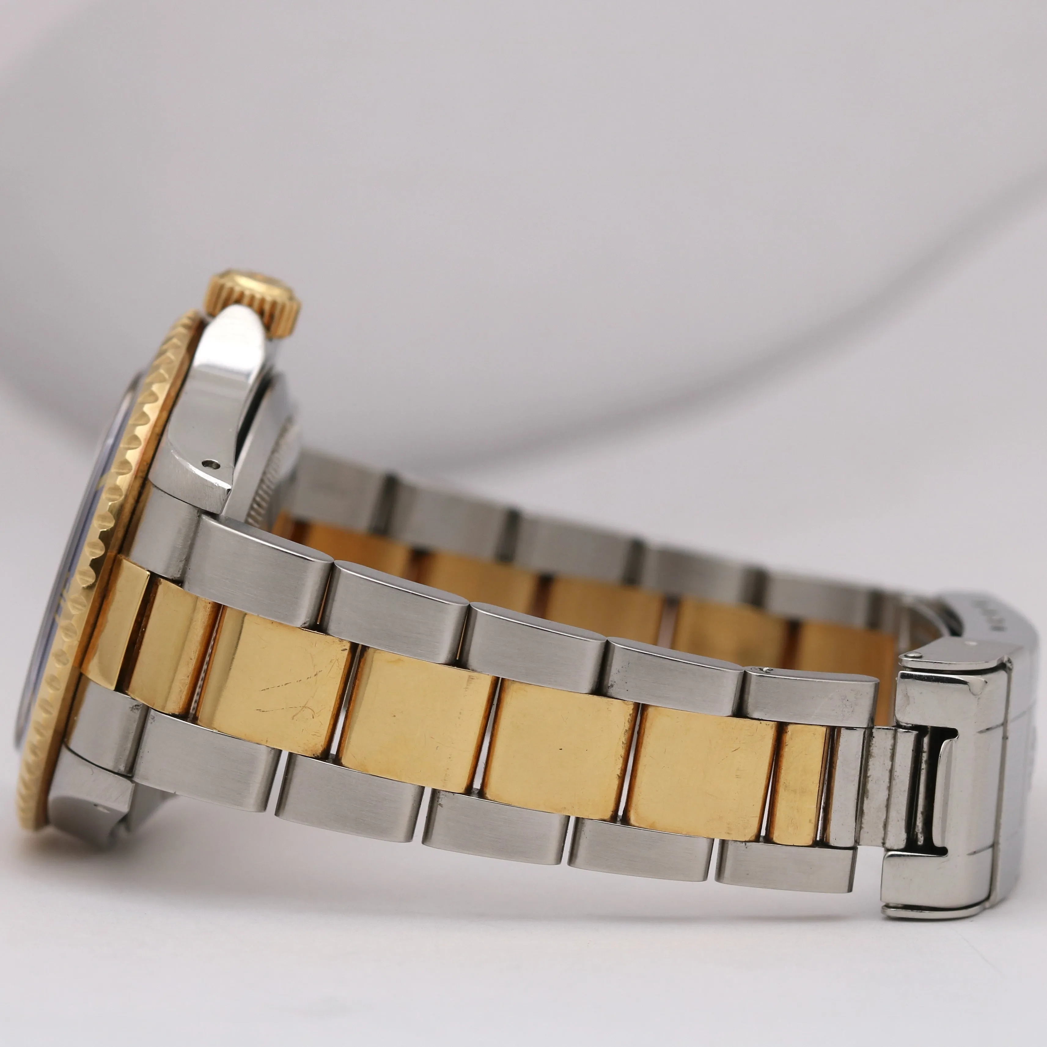 Rolex Submariner Date Two-Tone Gold Blue 40mm Stainless PAPERS Watch 16613 B P