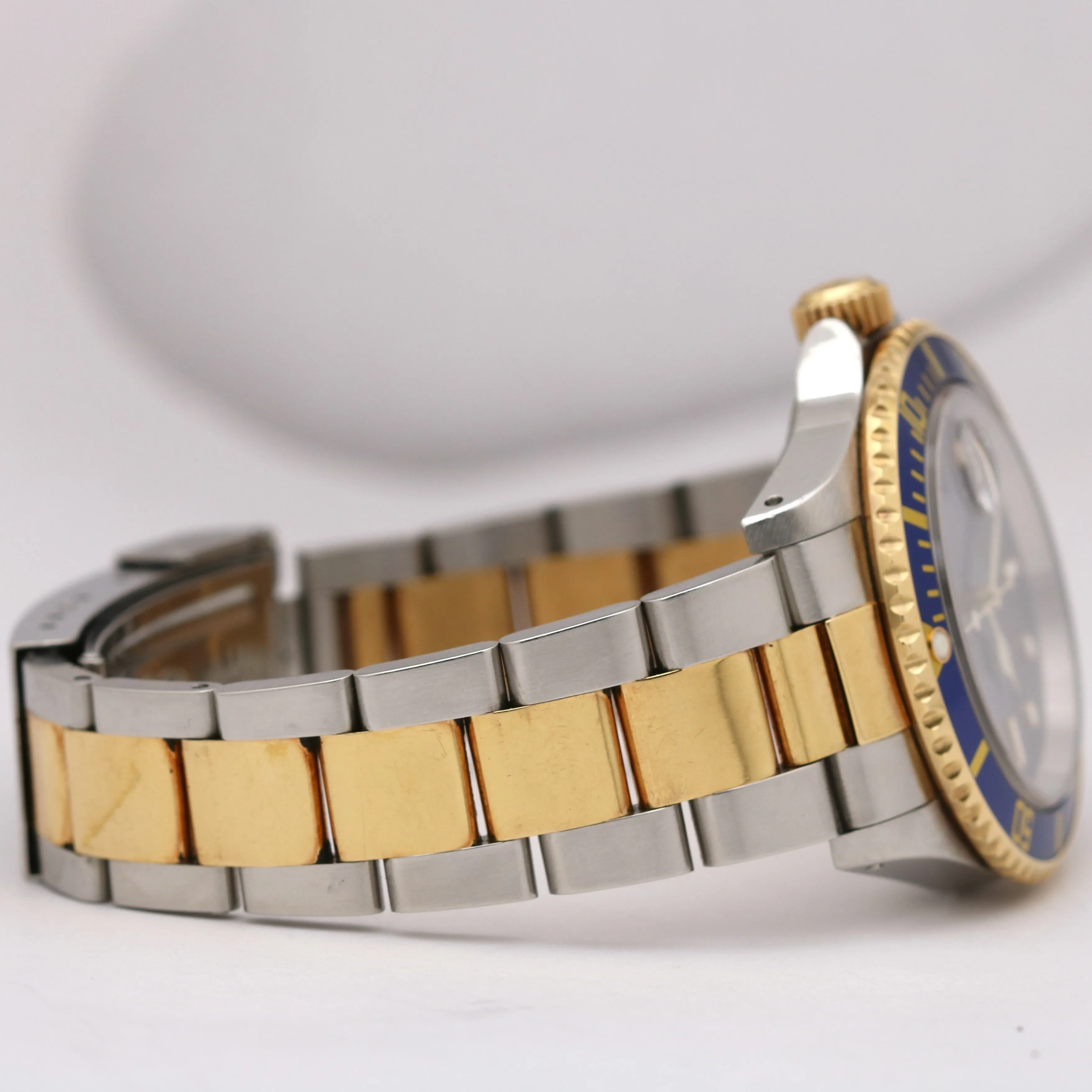 Rolex Submariner Date Two-Tone Gold Blue 40mm Stainless PAPERS Watch 16613 B P