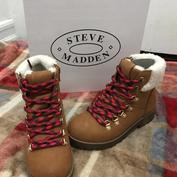 Steve Madden JBroadway Kids Boot