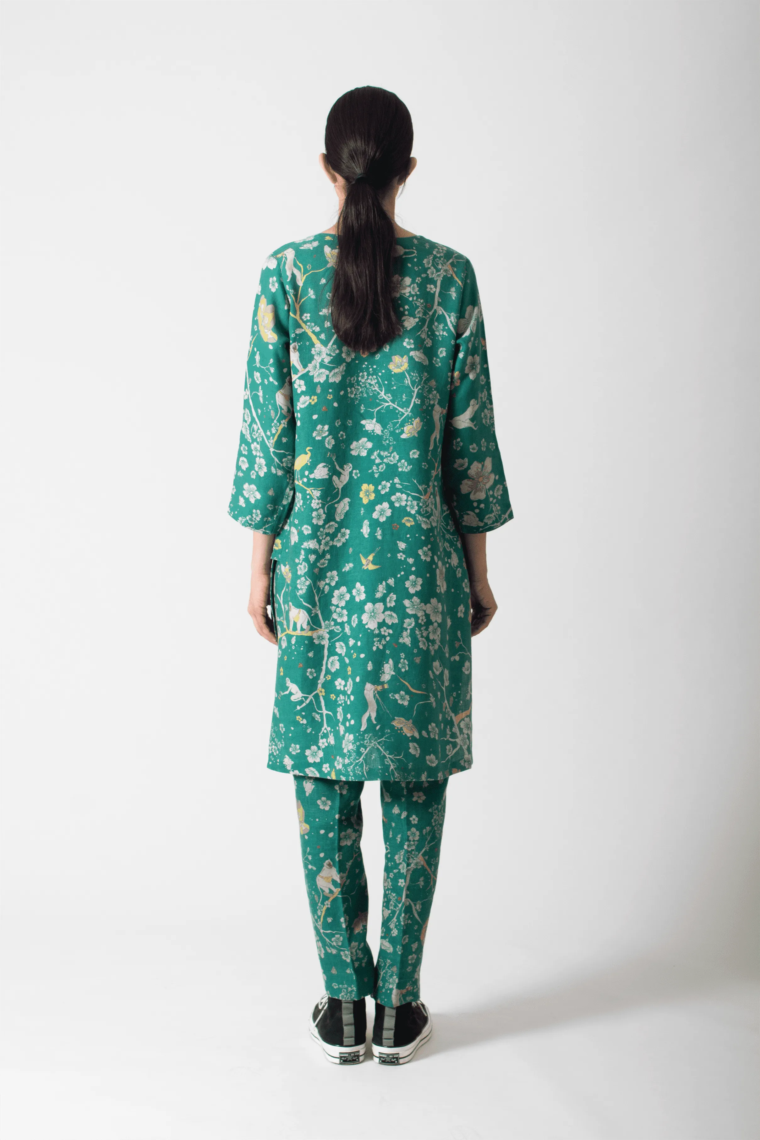 SUKETDHIR   I   Kurta   I   Forest Blossom Print    I   WK201MT81