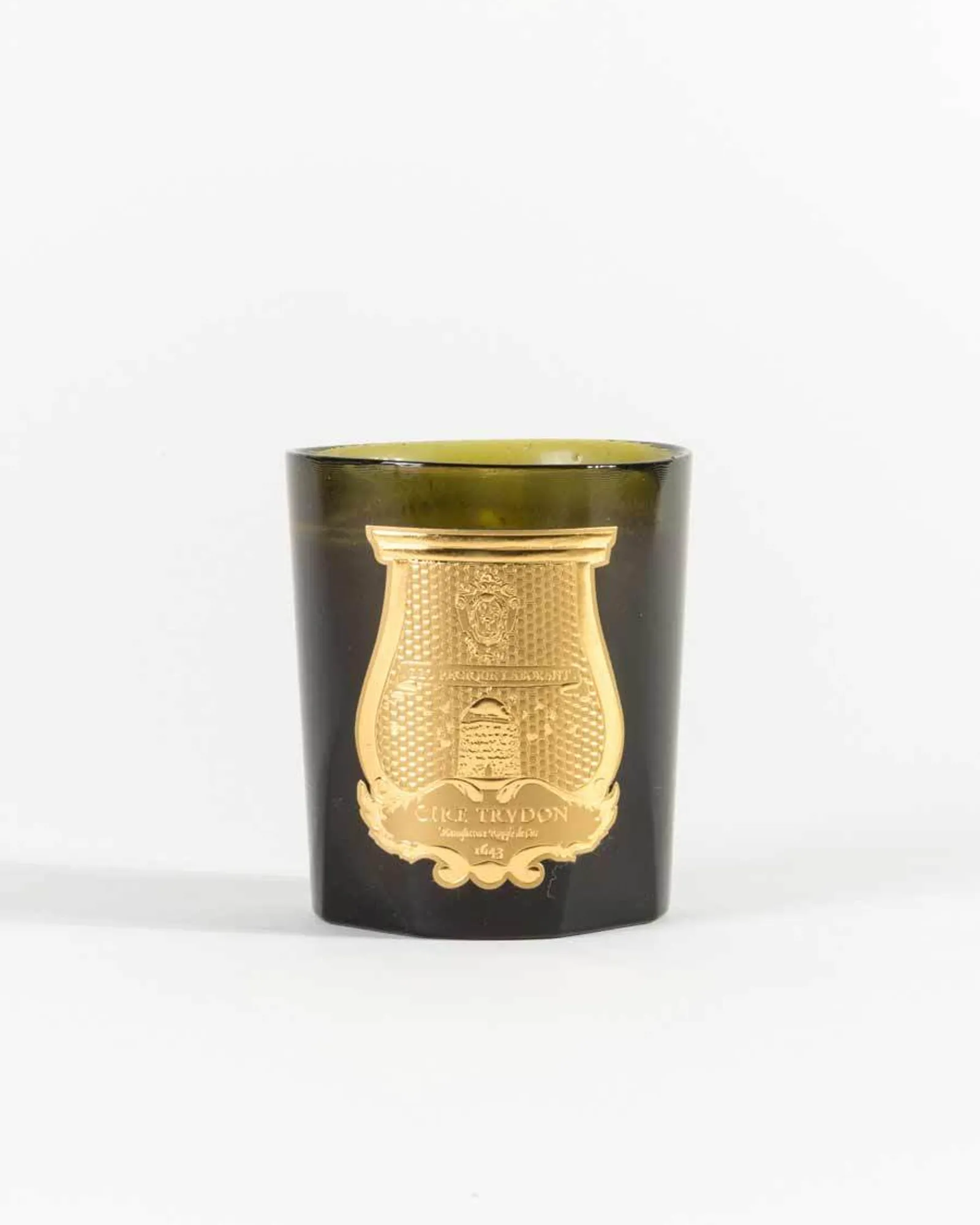 the classic candle - madeleine