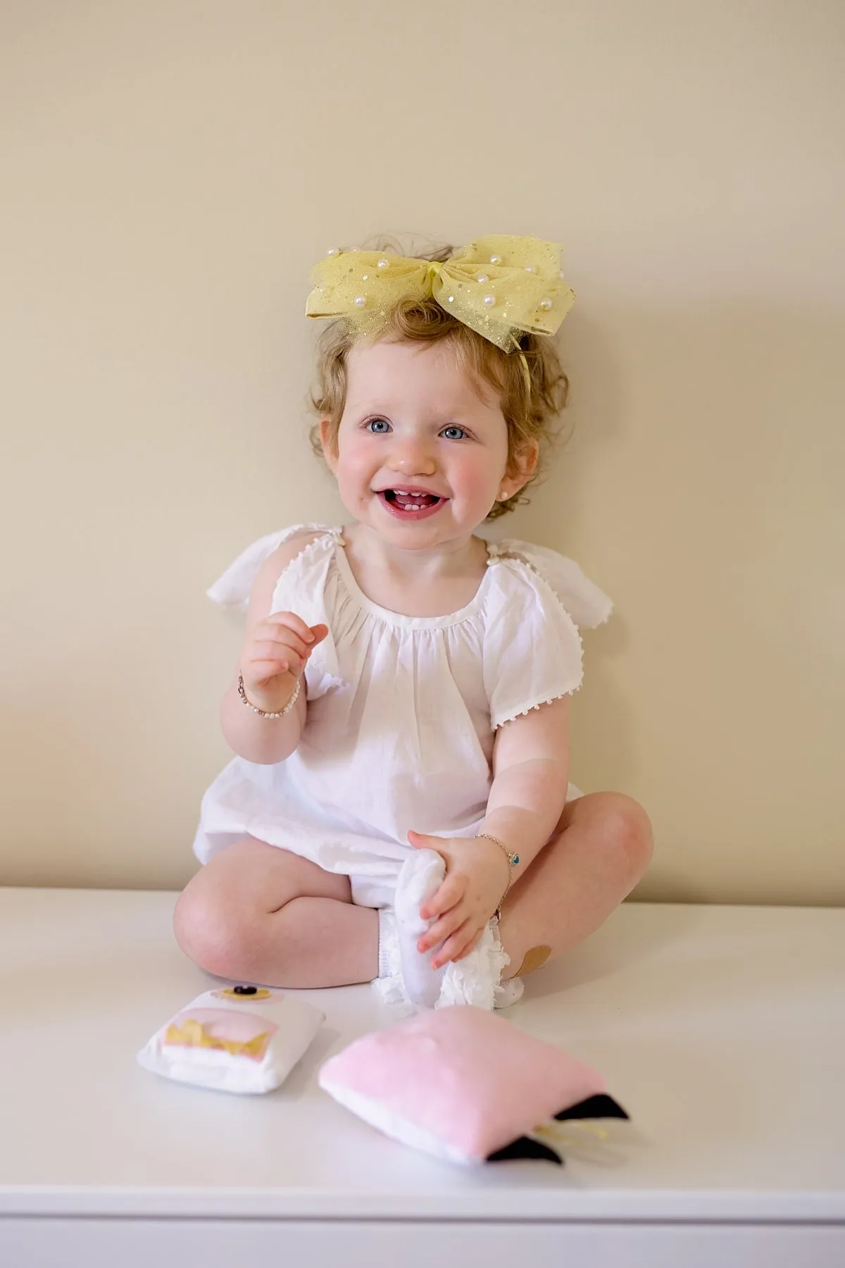 Tulle Pearl Clip/Wrap - Yellow