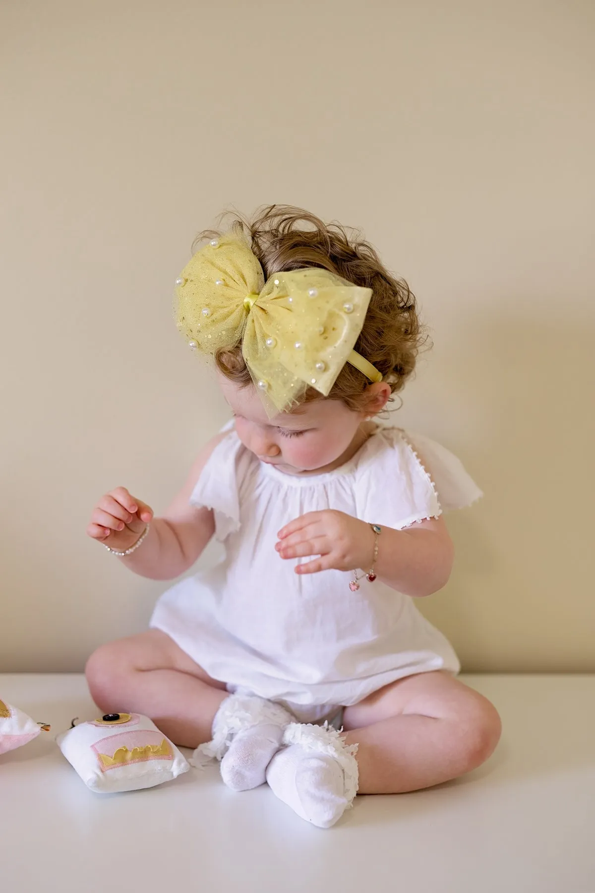 Tulle Pearl Clip/Wrap - Yellow