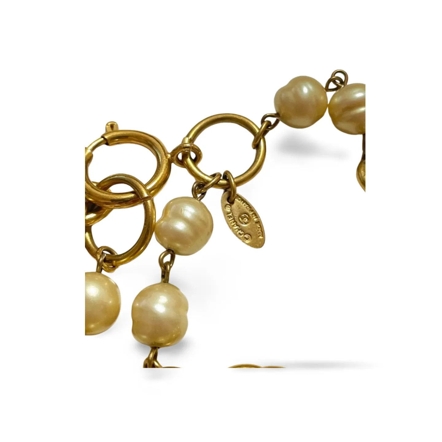 Vintage CHANEL double chain necklace with round faux pearls. Classic and Gorgeous masterpiece for the rest of your life. 060820ac3
