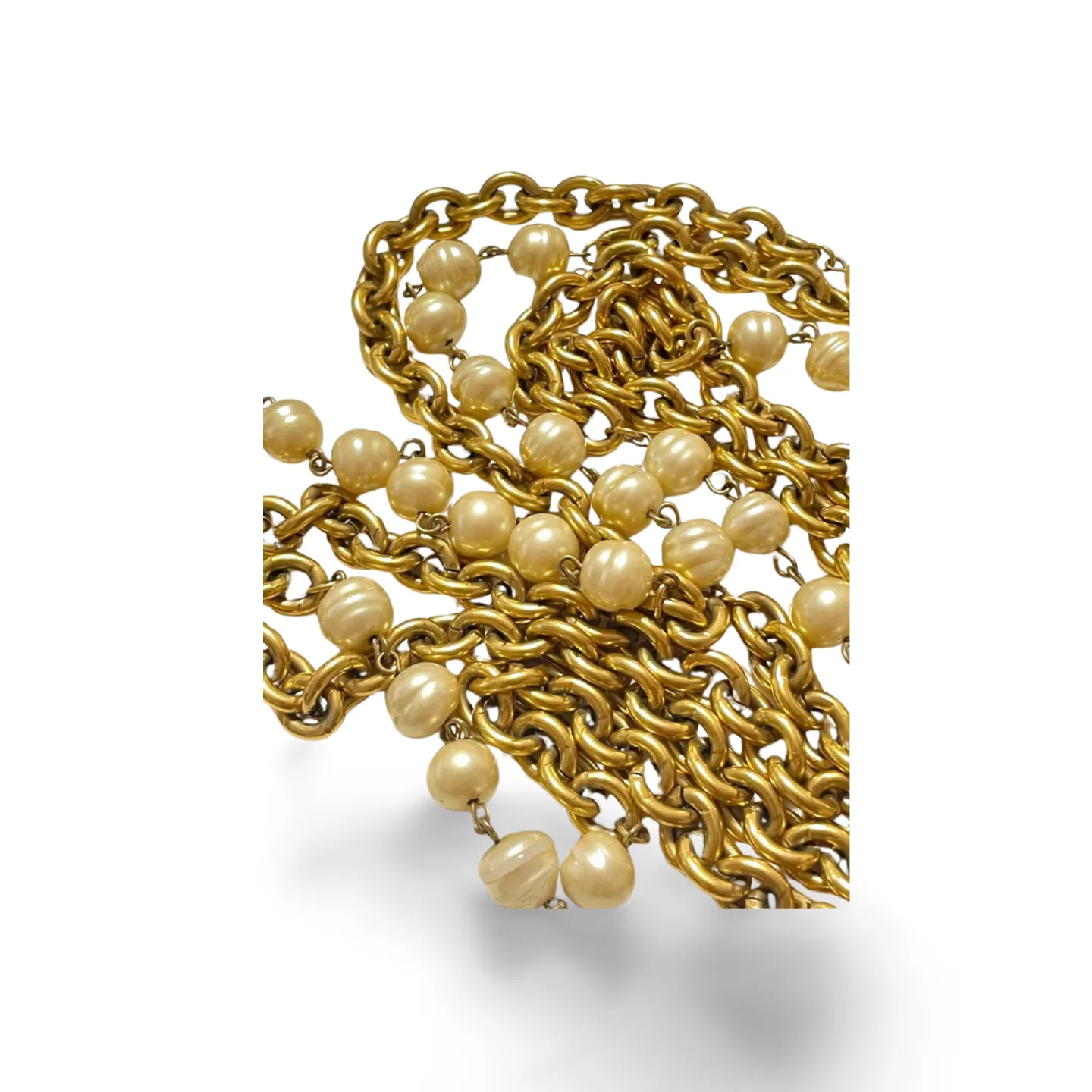 Vintage CHANEL double chain necklace with round faux pearls. Classic and Gorgeous masterpiece for the rest of your life. 060820ac3