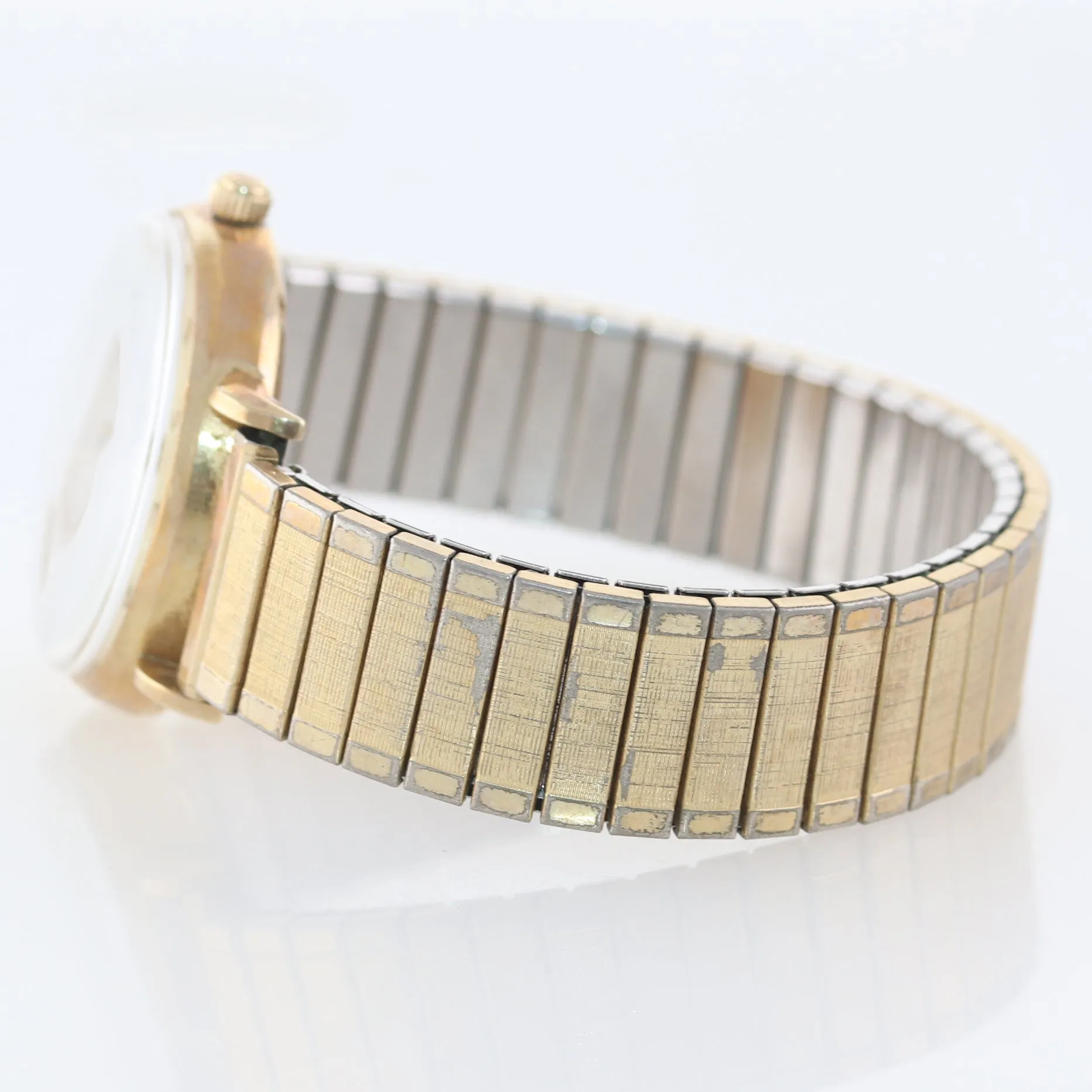 VTG Le Coultre 14k Yellow Gold Mystery Dial Automatic Bumper Movement Watch